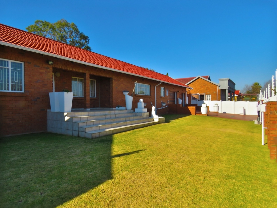 4 Bedroom Property for Sale in Winchester Hills Gauteng