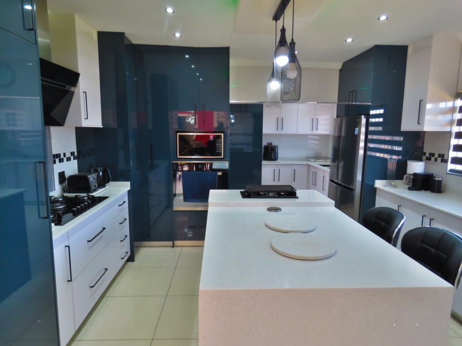 4 Bedroom Property for Sale in Winchester Hills Gauteng