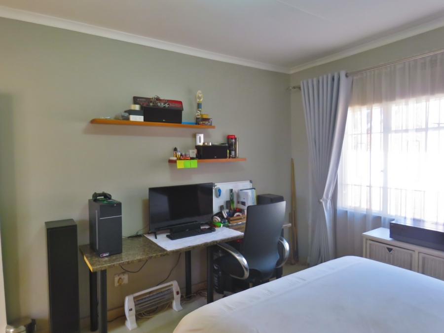 4 Bedroom Property for Sale in Winchester Hills Gauteng