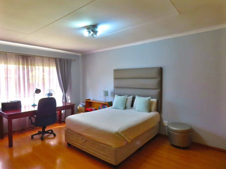 4 Bedroom Property for Sale in Winchester Hills Gauteng