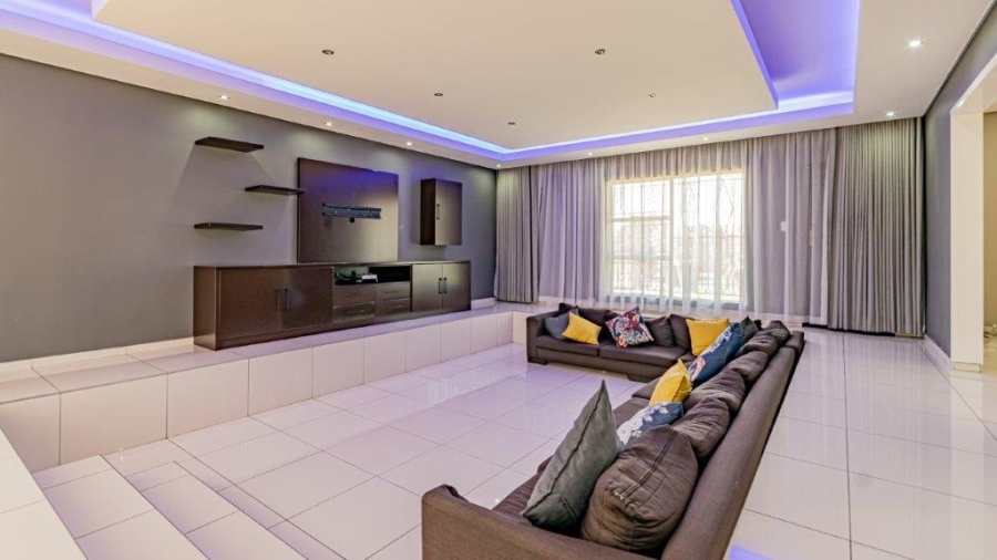 4 Bedroom Property for Sale in Randhart Gauteng