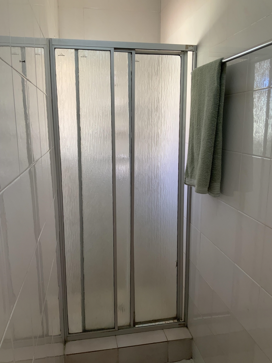 3 Bedroom Property for Sale in Glen Marais Gauteng