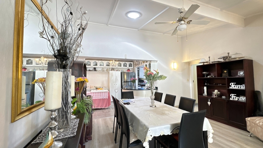 5 Bedroom Property for Sale in Ormonde Gauteng