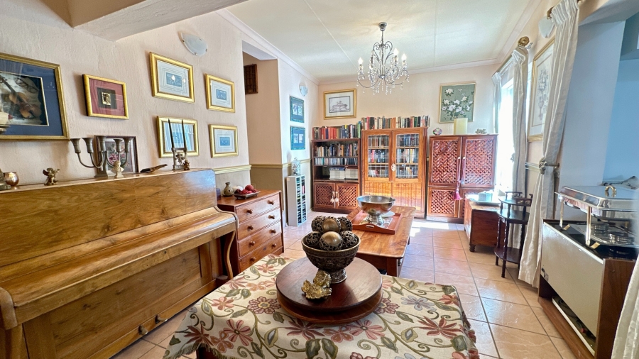 5 Bedroom Property for Sale in Ormonde Gauteng