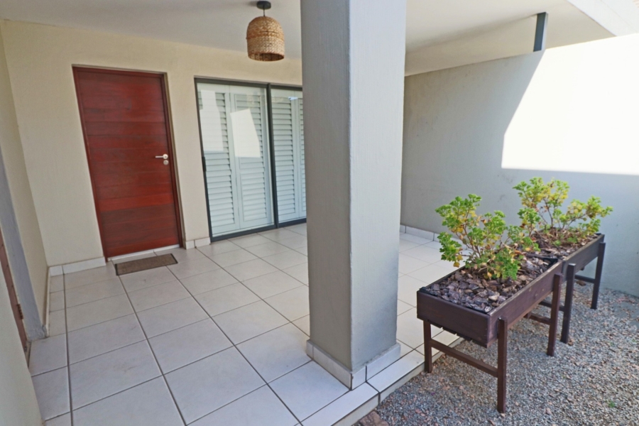 2 Bedroom Property for Sale in Bryanston Gauteng