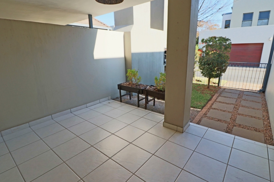 2 Bedroom Property for Sale in Bryanston Gauteng