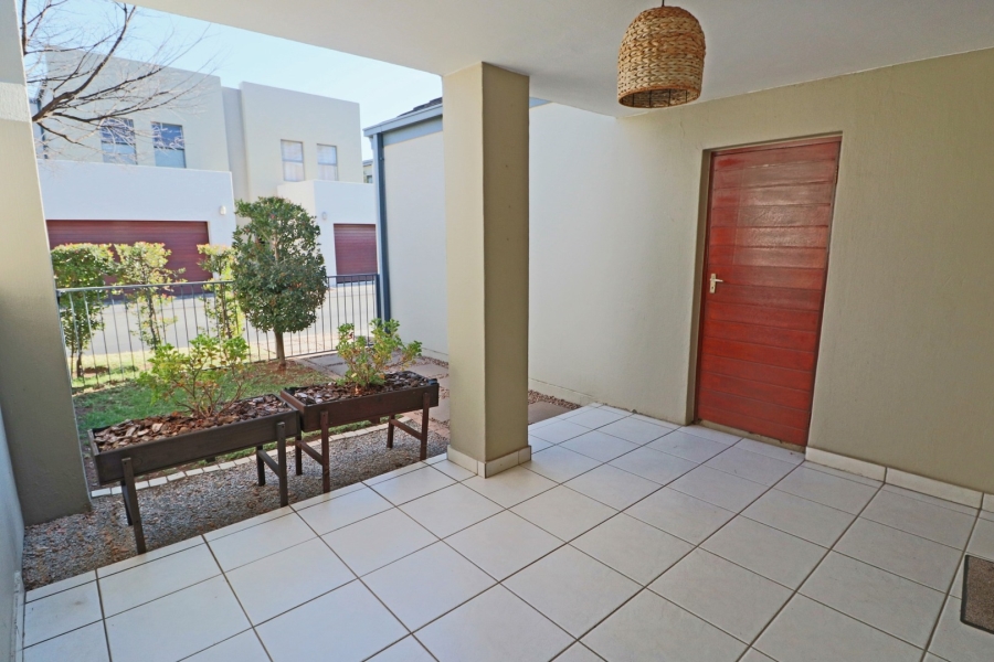 2 Bedroom Property for Sale in Bryanston Gauteng