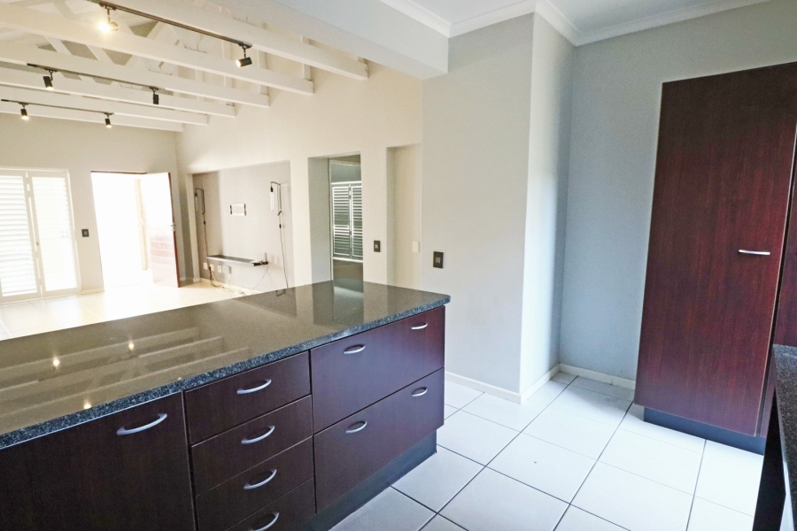 2 Bedroom Property for Sale in Bryanston Gauteng