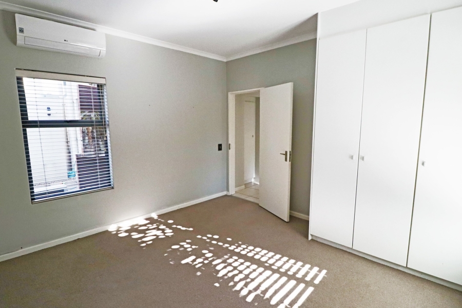 2 Bedroom Property for Sale in Bryanston Gauteng