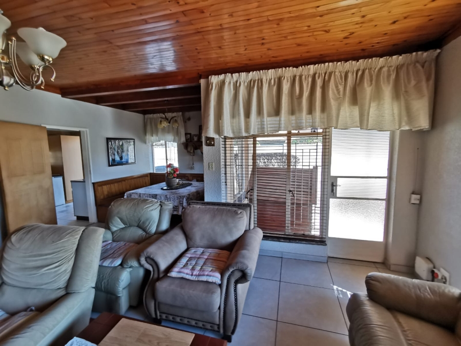 3 Bedroom Property for Sale in Florentia Gauteng