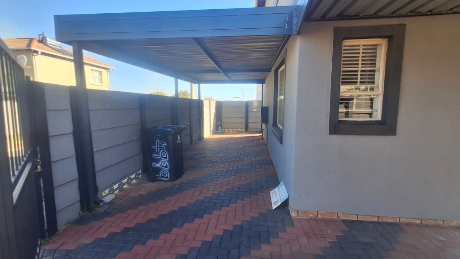 4 Bedroom Property for Sale in Leopard