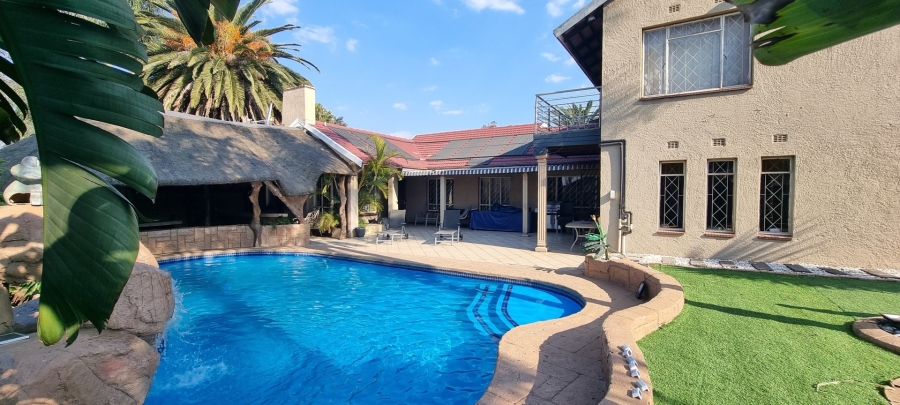 4 Bedroom Property for Sale in Lambton Gardens Gauteng