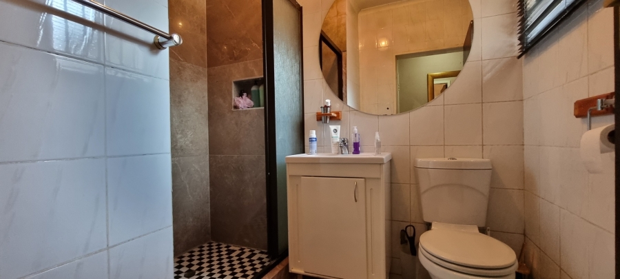 4 Bedroom Property for Sale in Lambton Gardens Gauteng