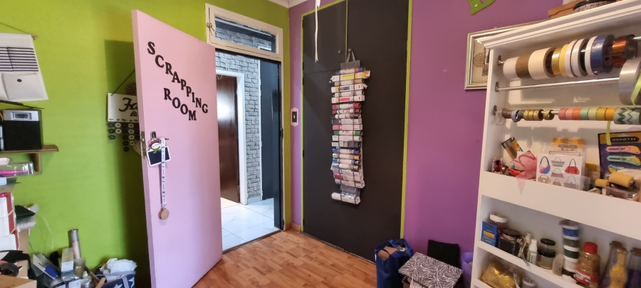 4 Bedroom Property for Sale in Lambton Gardens Gauteng