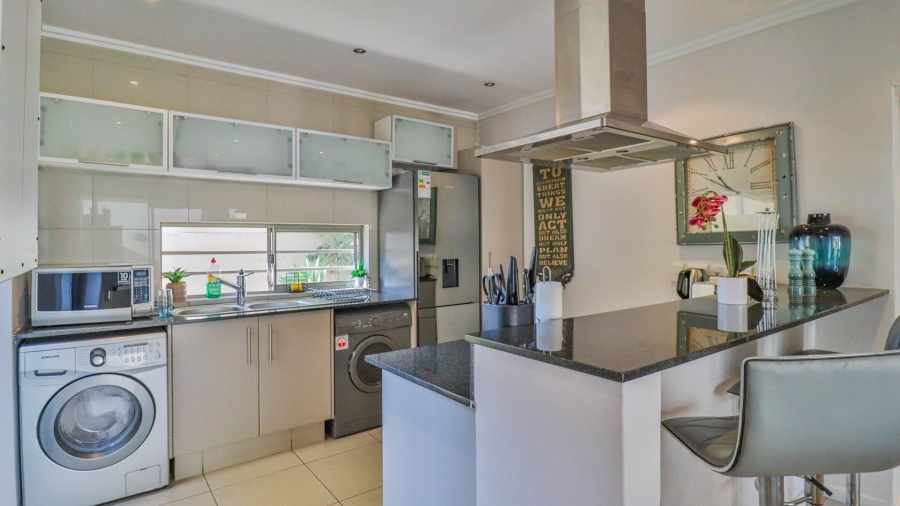 2 Bedroom Property for Sale in Parkmore Gauteng