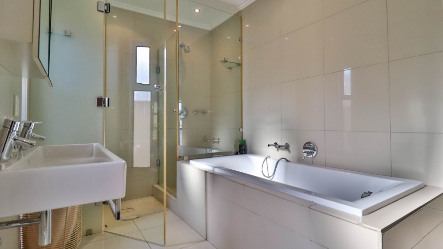 2 Bedroom Property for Sale in Parkmore Gauteng