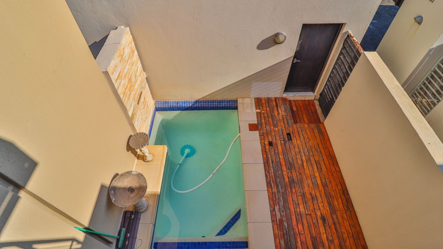 2 Bedroom Property for Sale in Parkmore Gauteng