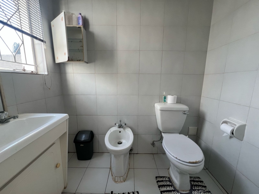 3 Bedroom Property for Sale in Glen Marais Gauteng