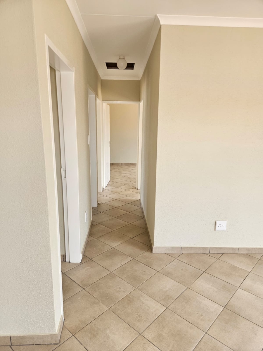 2 Bedroom Property for Sale in Windmill Park Gauteng