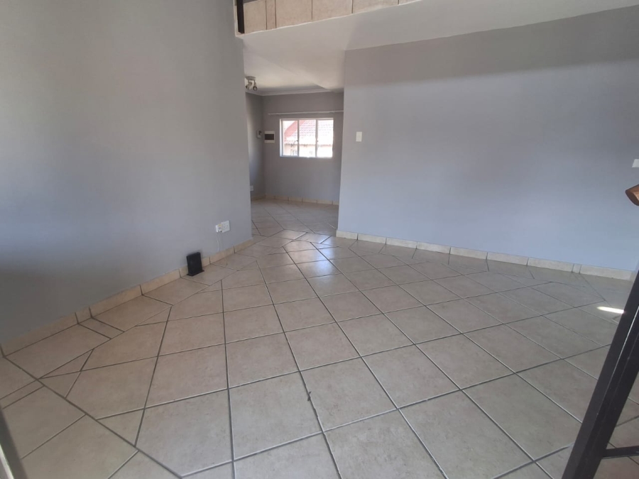 To Let 2 Bedroom Property for Rent in Pomona AH Gauteng