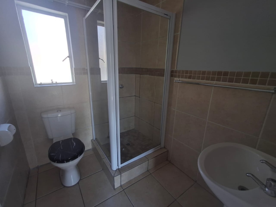 To Let 2 Bedroom Property for Rent in Pomona AH Gauteng
