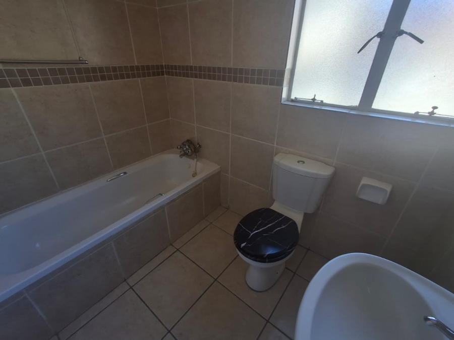 To Let 2 Bedroom Property for Rent in Pomona AH Gauteng
