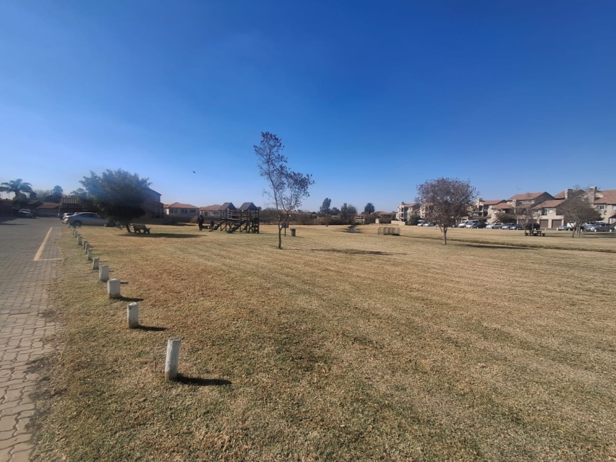 To Let 2 Bedroom Property for Rent in Pomona AH Gauteng
