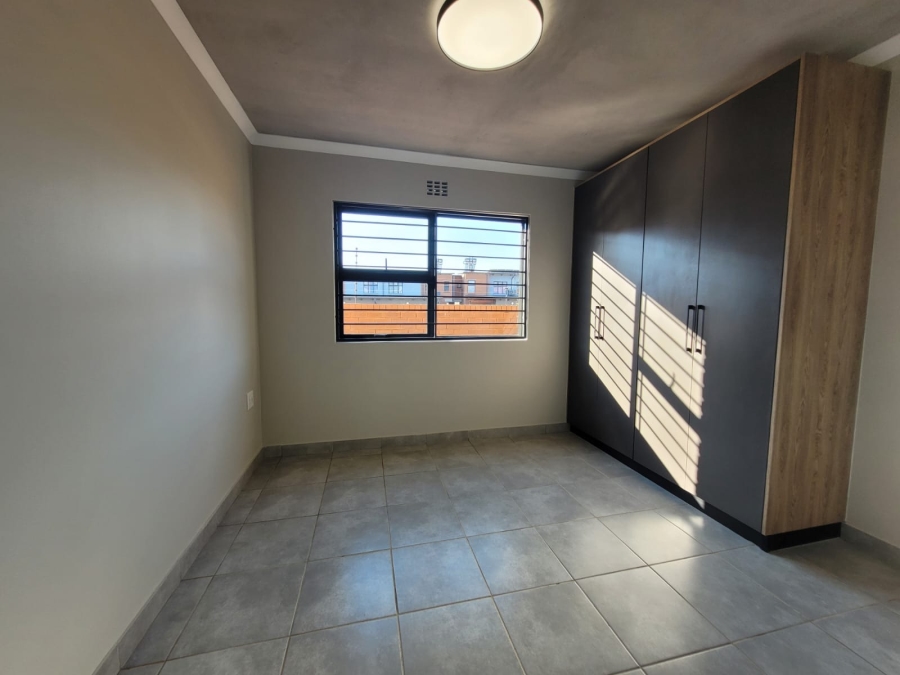 2 Bedroom Property for Sale in Sinoville Gauteng