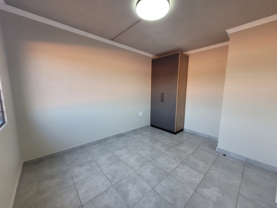 2 Bedroom Property for Sale in Sinoville Gauteng