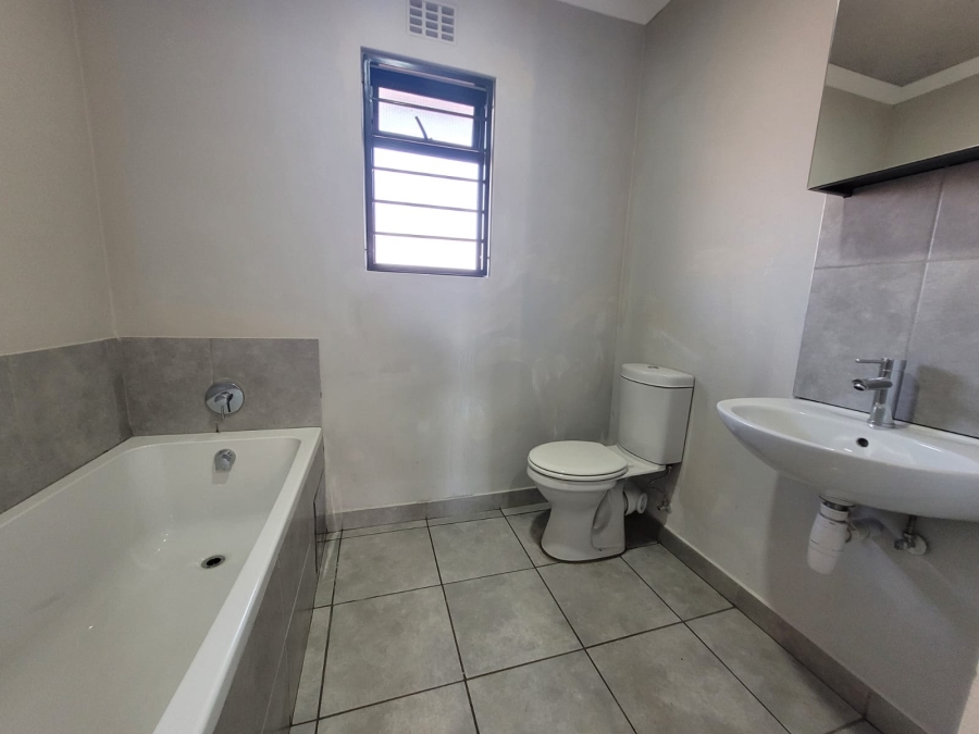 2 Bedroom Property for Sale in Sinoville Gauteng