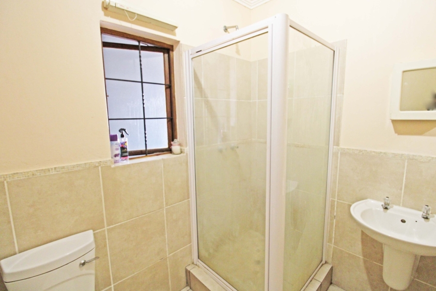 1 Bedroom Property for Sale in Morningside Gauteng