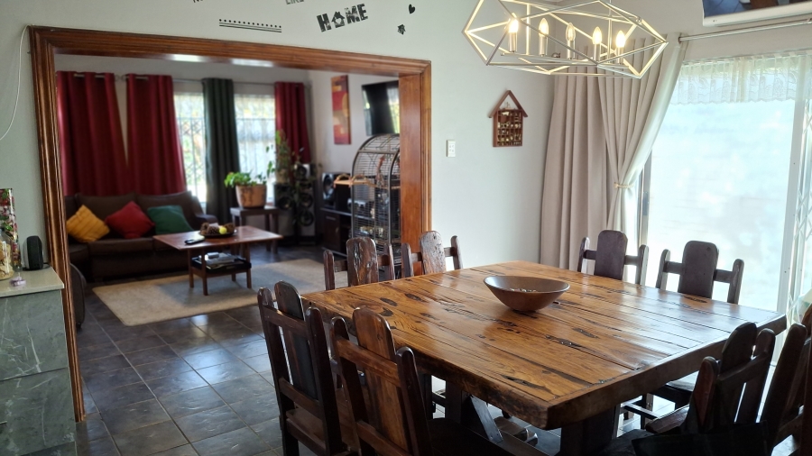 4 Bedroom Property for Sale in Mountain View Gauteng