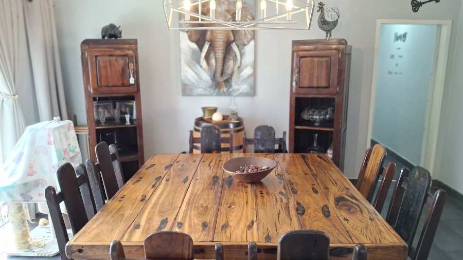 4 Bedroom Property for Sale in Mountain View Gauteng