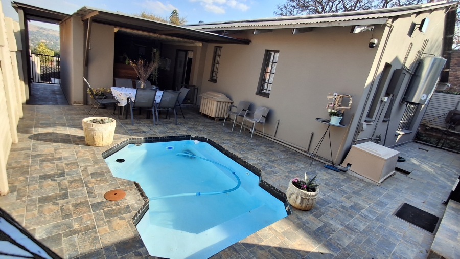 4 Bedroom Property for Sale in Mountain View Gauteng