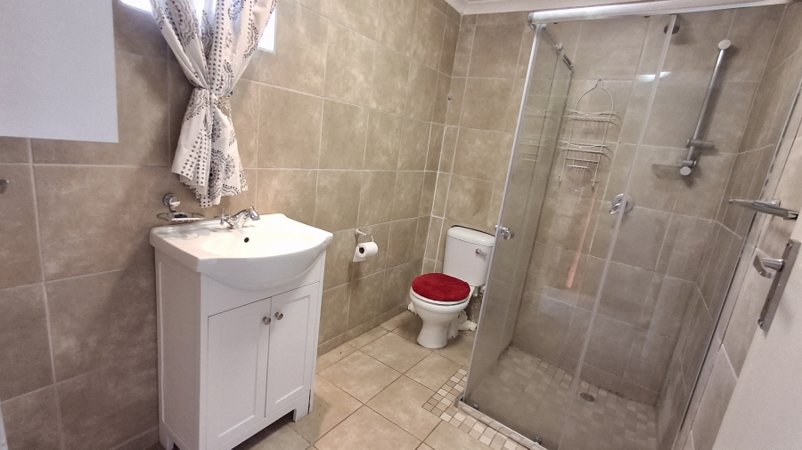 4 Bedroom Property for Sale in Mountain View Gauteng