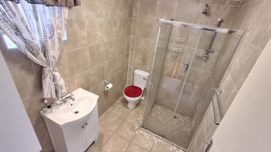 4 Bedroom Property for Sale in Mountain View Gauteng