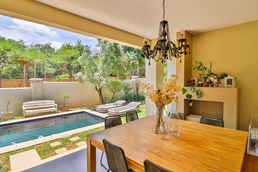 3 Bedroom Property for Sale in Broadacres Gauteng