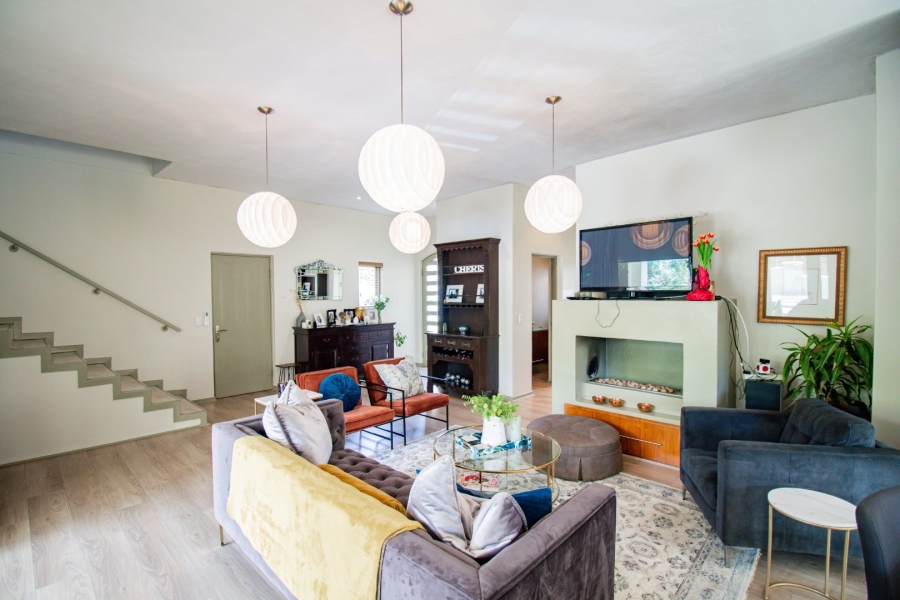 3 Bedroom Property for Sale in Broadacres Gauteng