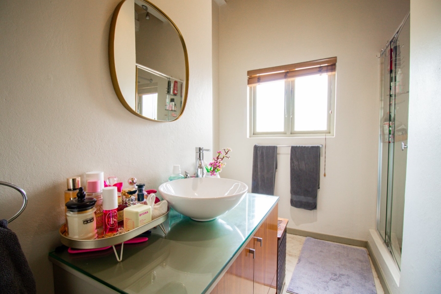 3 Bedroom Property for Sale in Broadacres Gauteng