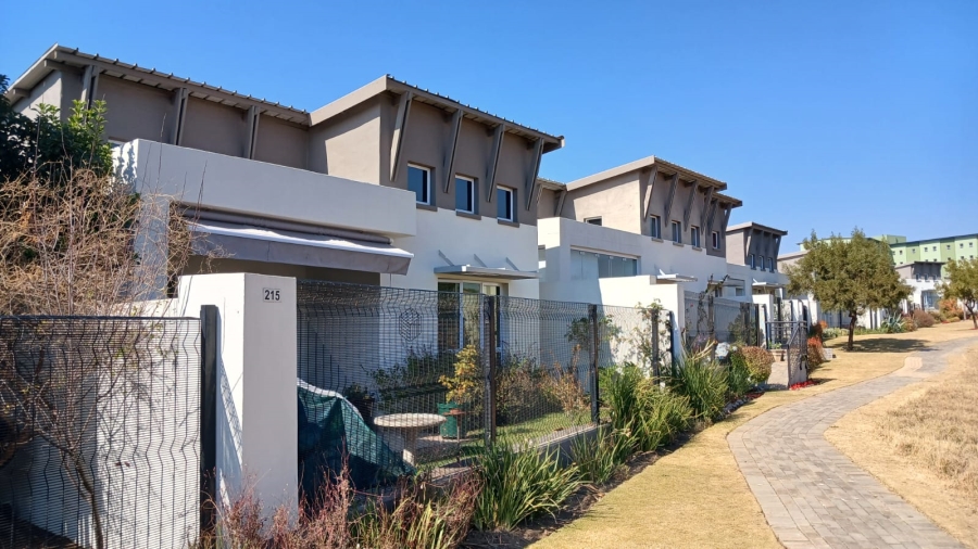 2 Bedroom Property for Sale in Broadacres Gauteng