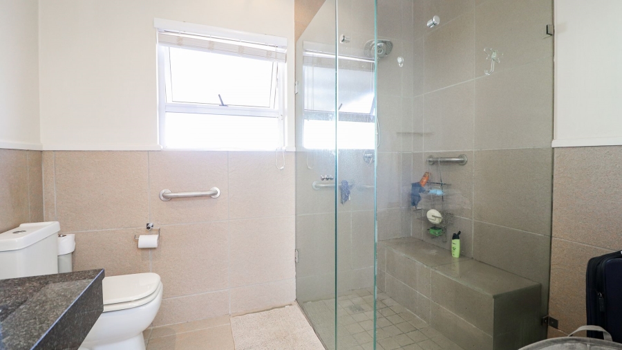 1 Bedroom Property for Sale in Broadacres Gauteng