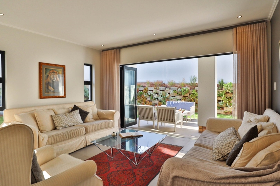3 Bedroom Property for Sale in Bryanston Gauteng