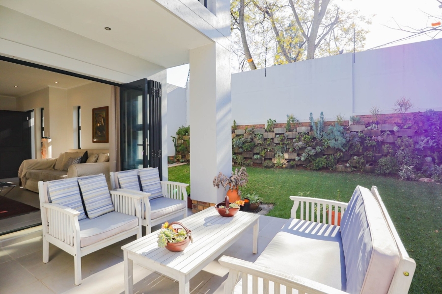 3 Bedroom Property for Sale in Bryanston Gauteng