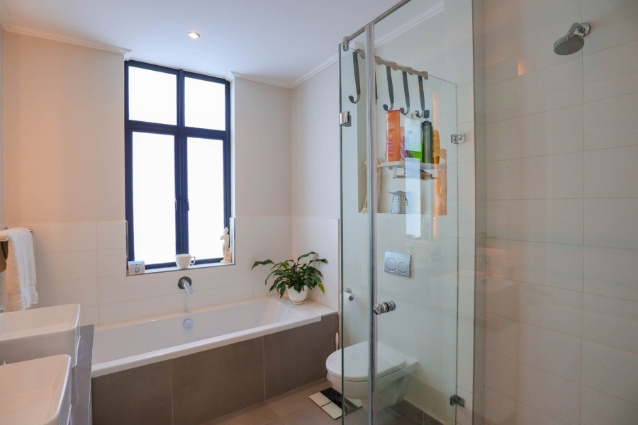 3 Bedroom Property for Sale in Bryanston Gauteng