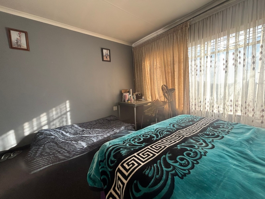 2 Bedroom Property for Sale in Vereeniging Gauteng