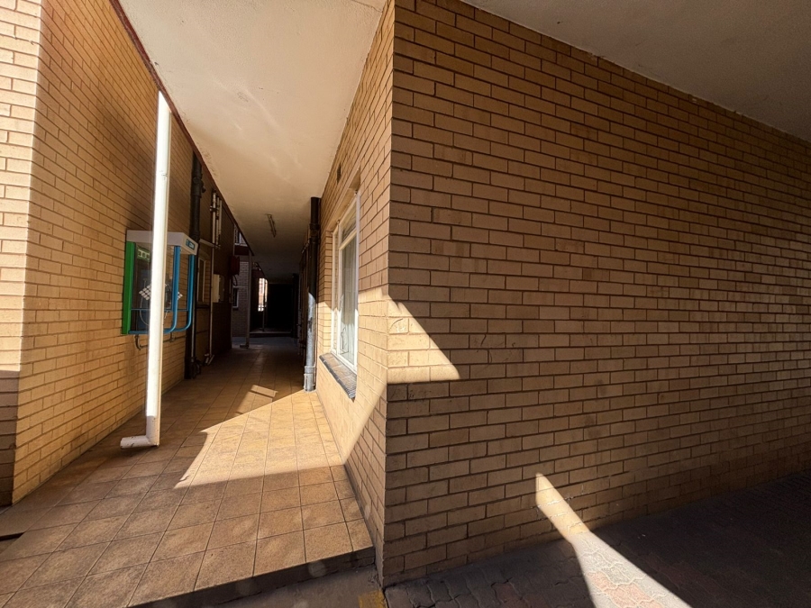 2 Bedroom Property for Sale in Vereeniging Gauteng