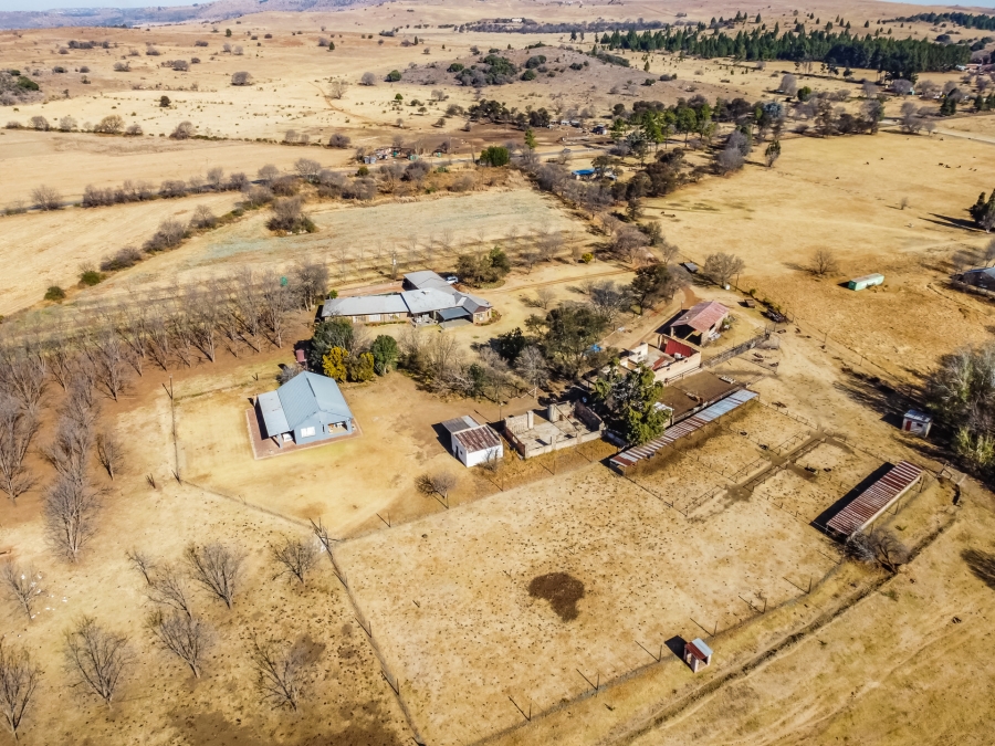 5 Bedroom Property for Sale in Kromdraai AH Gauteng