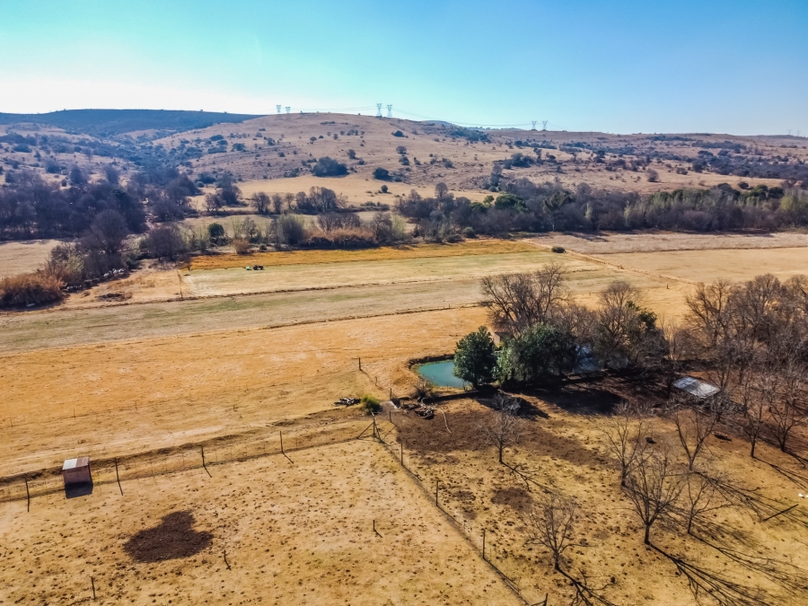 5 Bedroom Property for Sale in Kromdraai AH Gauteng