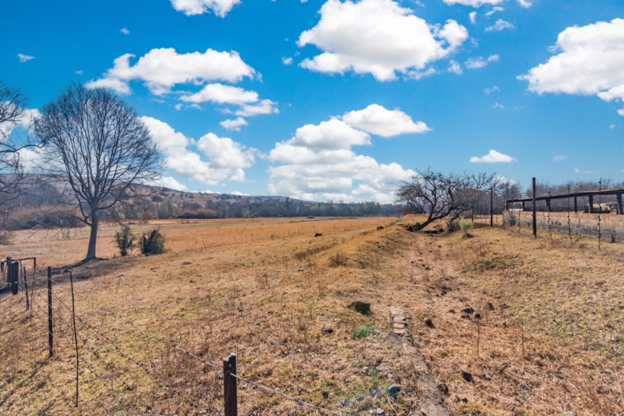 5 Bedroom Property for Sale in Kromdraai AH Gauteng