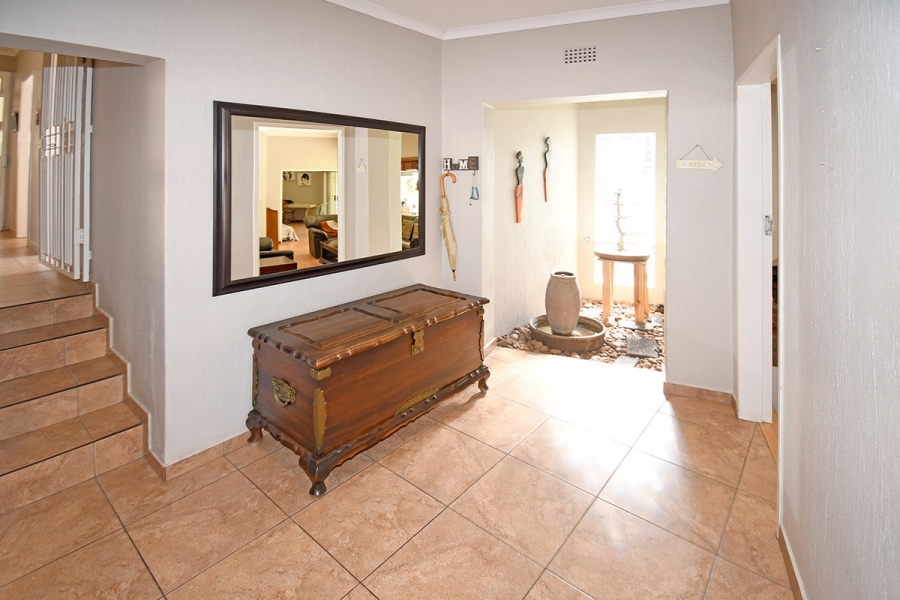 3 Bedroom Property for Sale in Hurlingham Manor Gauteng